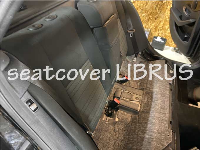 ベンツCクラス(W205)｜Autowear(オートウェア) ｜エリーゼ｜シートカバー装着