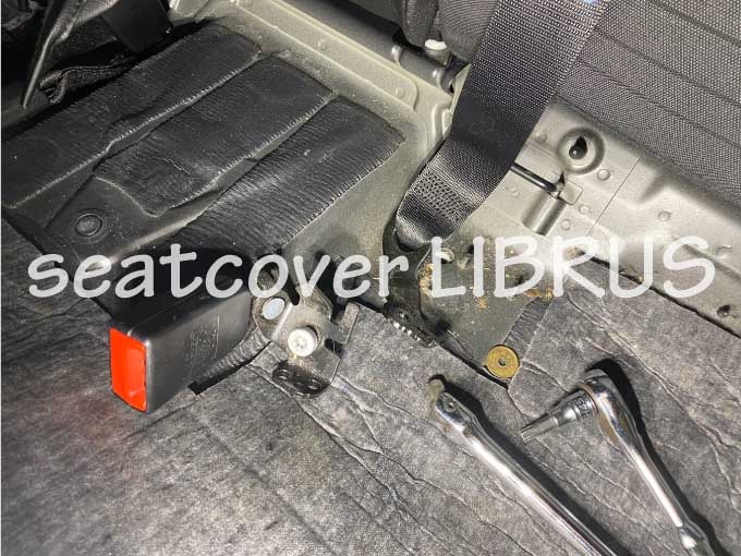 ベンツCクラス(W205)｜Autowear(オートウェア) ｜エリーゼ｜シートカバー装着